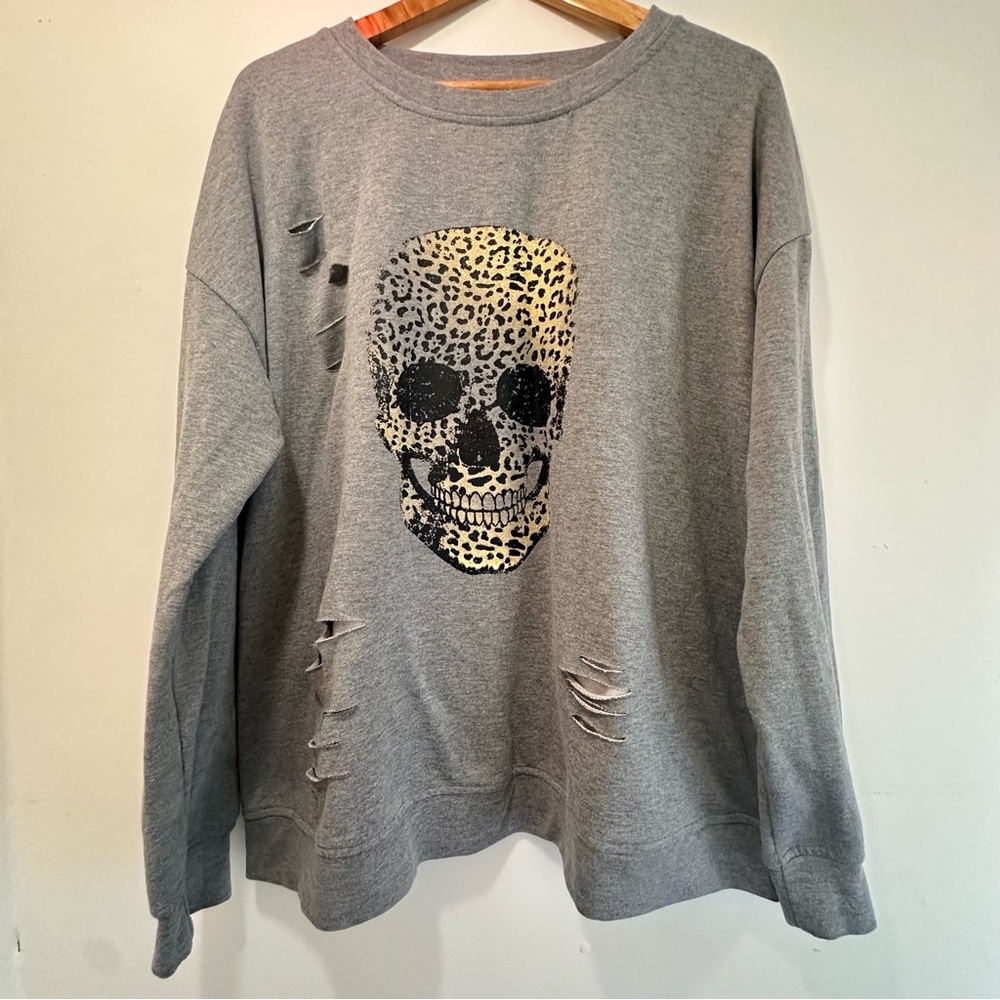 Blooming Jelly Women’s Size XXL Distressed Skull Sweater Gray Leopard Grunge